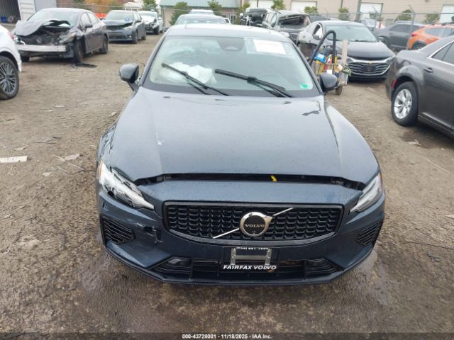 2024 VOLVO S60 RECHARGE PLUG-IN HYBRID 7JRH60FL0RG296128 Photo 5