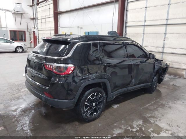 2022 JEEP COMPASS 3C4NJDBBXNT113604 Photo 3