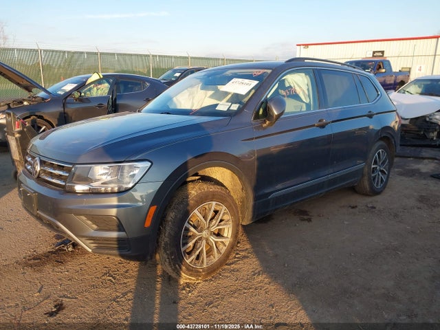 Продаж на аукціоні авто 2020 Volkswagen Tiguan 2.0t Se/2.0t Se R-line Black/2.0t Sel, vin: 3VV2B7AXXLM081437, номер лоту: 43728101