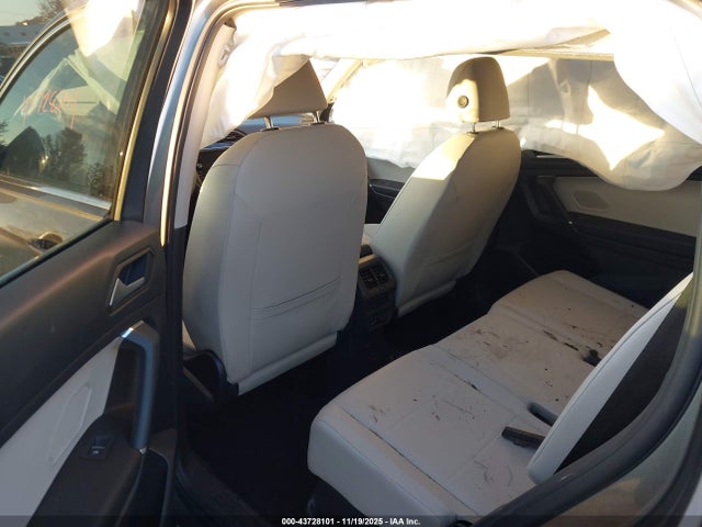 Продаж на аукціоні авто 2020 Volkswagen Tiguan 2.0t Se/2.0t Se R-line Black/2.0t Sel, vin: 3VV2B7AXXLM081437, номер лоту: 43728101