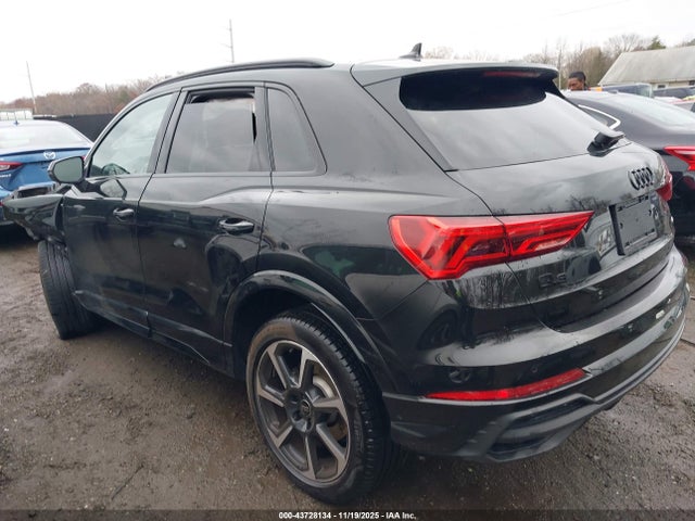 2025 AUDI Q3 WA1EECF37S1033501 Photo 2