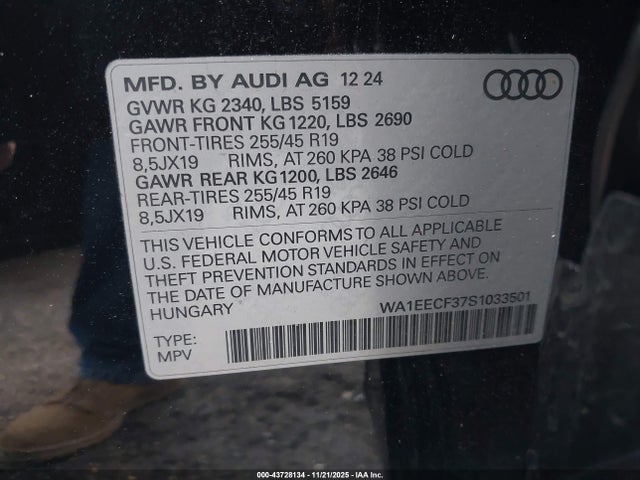 2025 AUDI Q3 WA1EECF37S1033501 Photo 8
