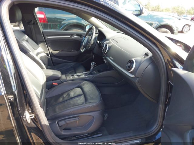 2016 AUDI A3 WAUB8GFF2G1095510 Photo 4