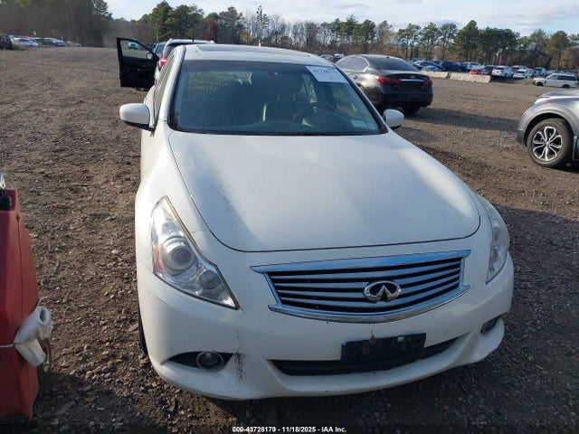 2015 Infiniti Q40 მანქანა იყიდება აუქციონზე, vin: JN1CV6AR0FM522789, აუქციონის ნომერი: 43728179