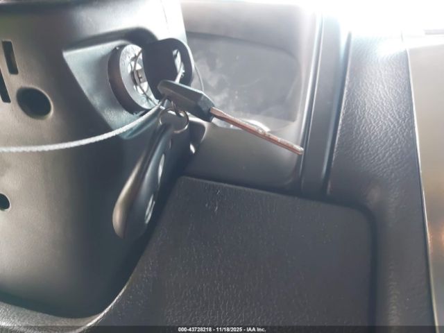 2008 HUMMER H3 SUV 5GTEN13E488162434 Photo 10