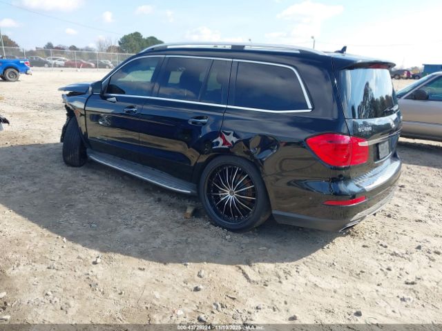 2015 MERCEDES-BENZ GL 450 4JGDF6EE6FA607915 Photo 2