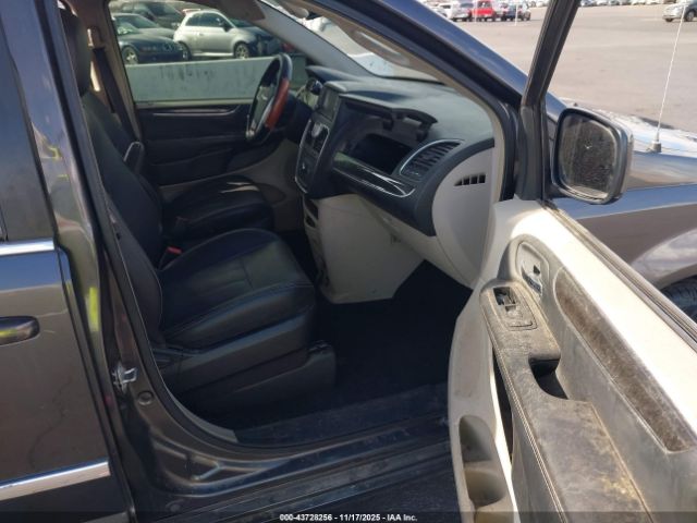 2016 CHRYSLER TOWN & COUNTRY 2C4RC1BG5GR299824 Photo 4