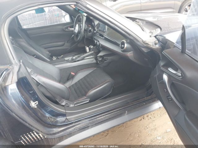 2018 FIAT 124 SPIDER JC1NFAEK4J0138854 Photo 4