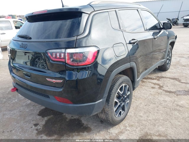 2018 Jeep Compass Trailhawk 4x4 მანქანა იყიდება აუქციონზე, vin: 3C4NJDDB5JT501735, აუქციონის ნომერი: 43728282