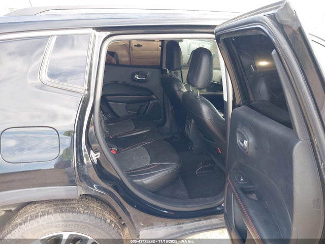 2018 Jeep Compass Trailhawk 4x4 მანქანა იყიდება აუქციონზე, vin: 3C4NJDDB5JT501735, აუქციონის ნომერი: 43728282
