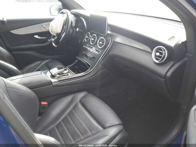 2019 MERCEDES-BENZ GLC 300 COUPE WDC0J4KB0KF503153 Photo 4