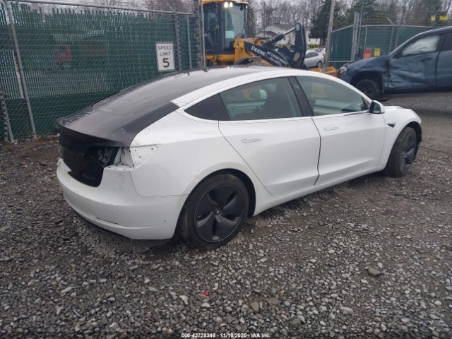 2019 TESLA MODEL 3 5YJ3E1EB3KF429488 Photo 3