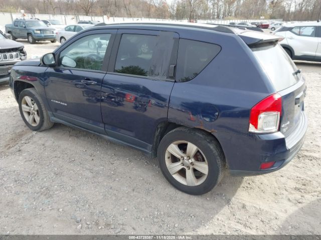 2013 JEEP COMPASS 1C4NJDEB3DD164328 Photo 2