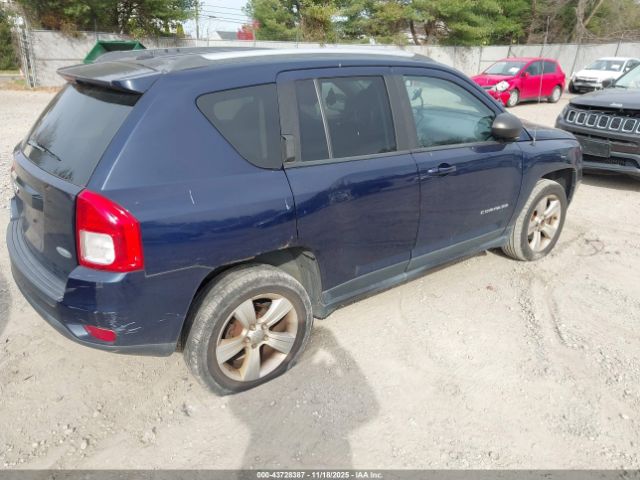 2013 JEEP COMPASS 1C4NJDEB3DD164328 Photo 3