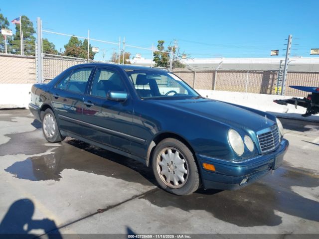1999 MERCEDES-BENZ E 320 WDBJF65H2XA774192