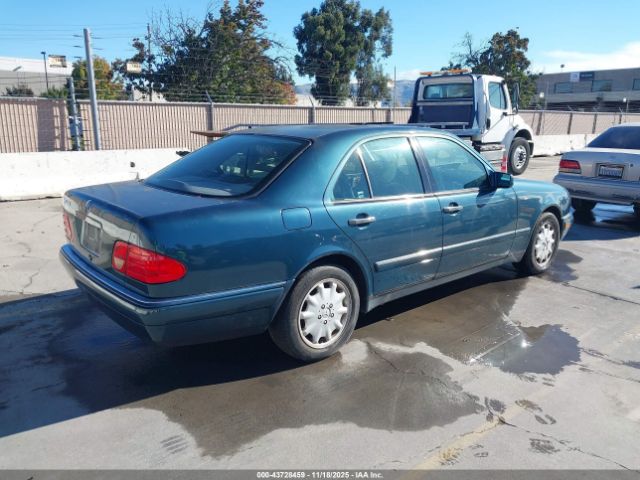 1999 MERCEDES-BENZ E 320 WDBJF65H2XA774192 Photo 3