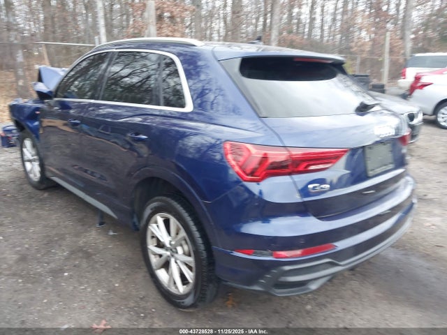2021 AUDI Q3 WA1EECF3XM1090794 Photo 2