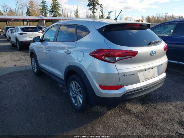 2018 HYUNDAI TUCSON KM8J2CA43JU836571 Photo 2