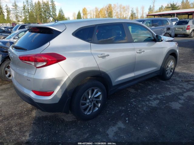 2018 HYUNDAI TUCSON KM8J2CA43JU836571 Photo 3
