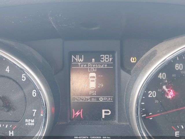 2011 JEEP GRAND CHEROKEE 1J4RR4GG6BC737741 Photo 6