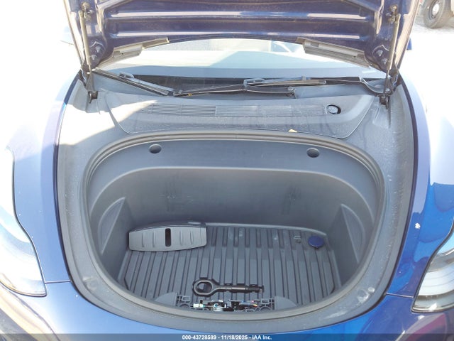 2023 TESLA MODEL 3 5YJ3E1EA7PF574631 Photo 9