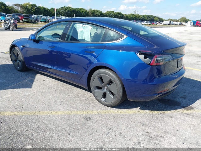 2023 TESLA MODEL 3 5YJ3E1EA7PF574631 Photo 2