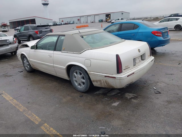 2001 CADILLAC ELDORADO 1G6ET12951B101168 Photo 2