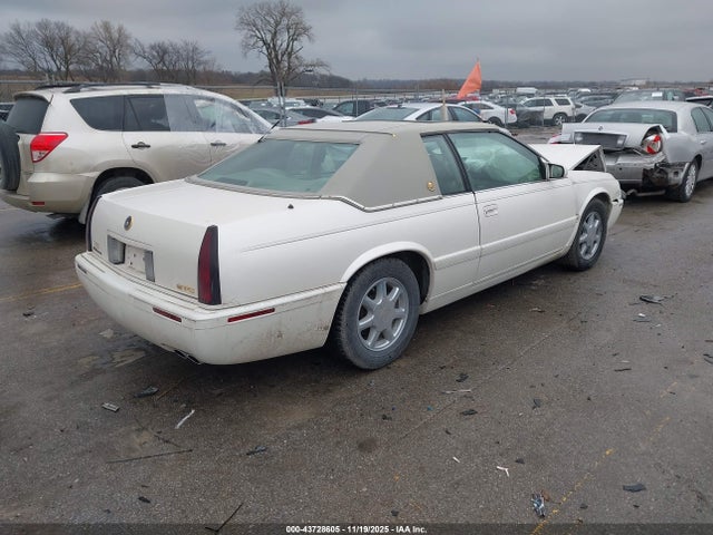2001 CADILLAC ELDORADO 1G6ET12951B101168 Photo 3