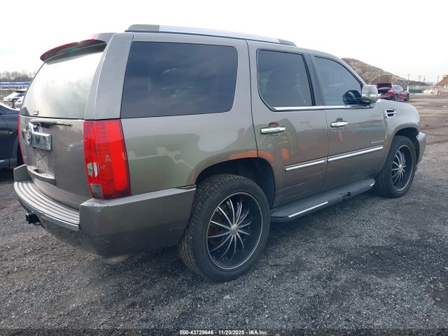 2013 CADILLAC ESCALADE 1GYS4BEF2DR259879 Photo 3
