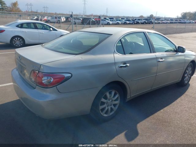 2004 LEXUS ES 330 JTHBA30G545009224 Photo 3