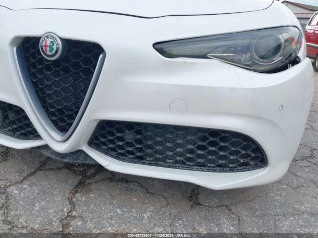 2017 ALFA ROMEO GIULIA ZARFAECN8H7561406 Photo 5