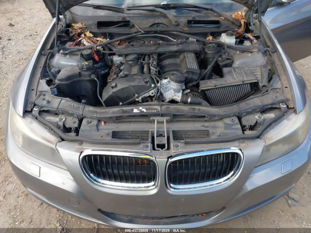 2011 BMW 328I WBAPK7C54BA817989 Photo 9