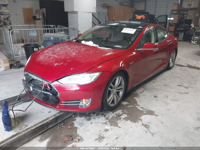 2015 TESLA MODEL S 5YJSA1H25FFP73428 Photo 1