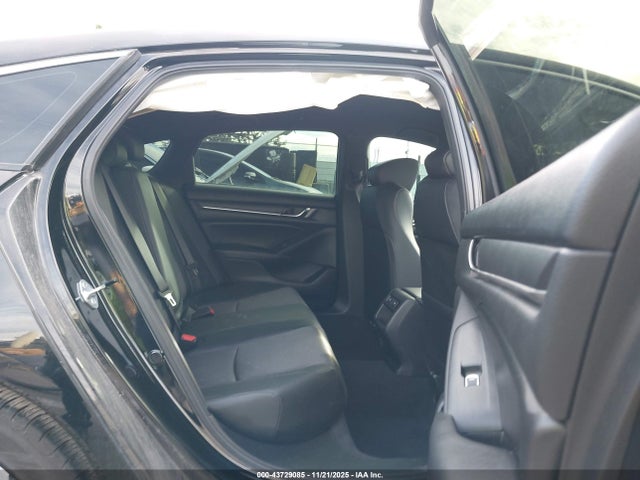 1HGCV1F38NA049228 Honda Accord Sport