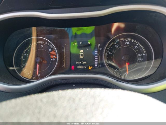 2017 JEEP CHEROKEE 1C4PJLCB6HW603246 Photo 6