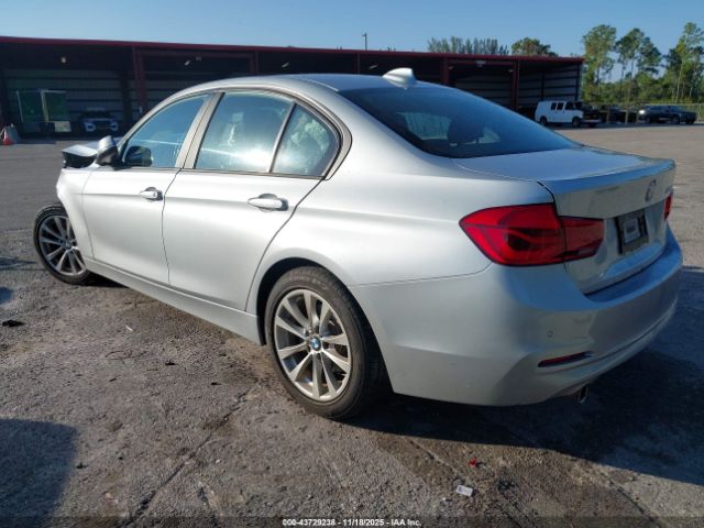 2017 BMW 320I WBA8E1G37HNU18402 Photo 2