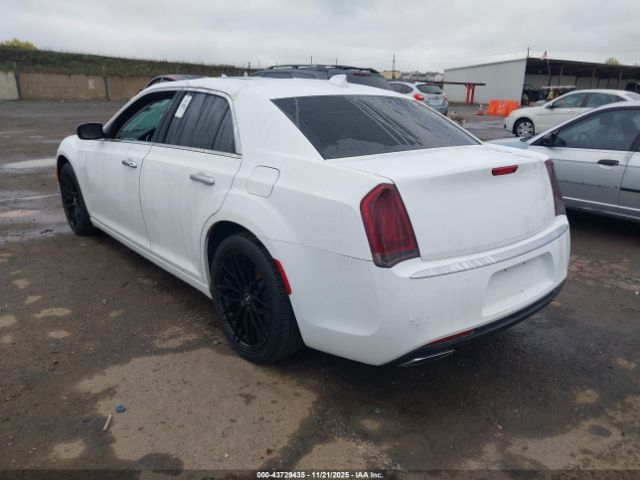 2016 CHRYSLER 300C 2C3CCAEG1GH294843 Photo 2