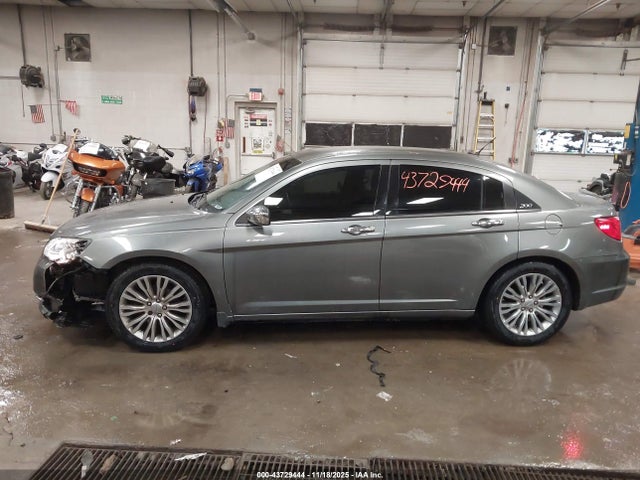Aukcja sprzedaży 2013 Chrysler 200 Limited, vin: 1C3CCBCG3DN593455, numer aukcji: 43729444