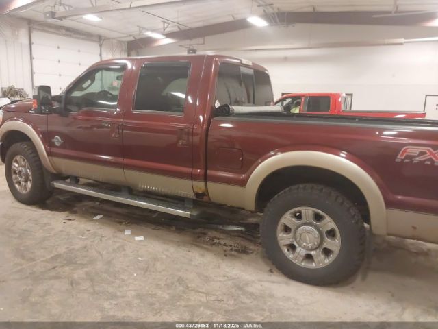 2013 FORD F-250 1FT7W2BT3DEA30697 Photo 2
