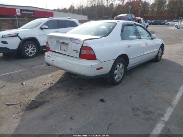 1995 HONDA ACCORD 1HGCE6660SA030546 Photo 3