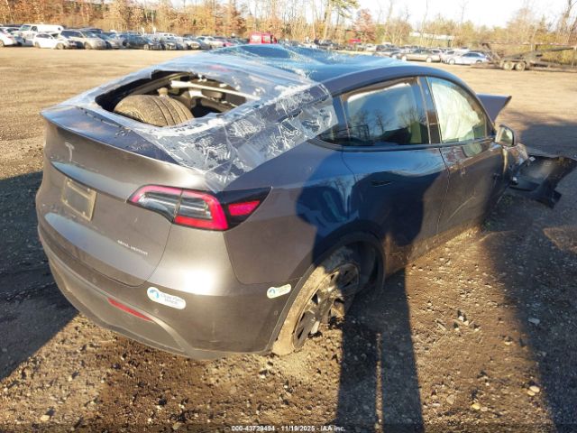 2022 TESLA MODEL Y 7SAYGAEE2NF314303 Photo 3