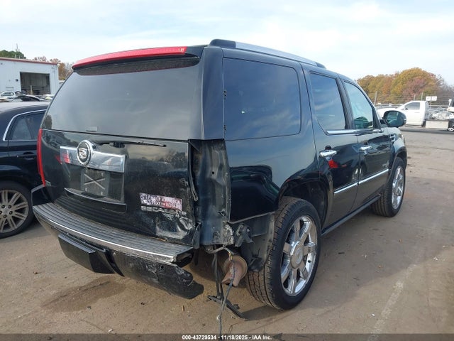 2010 CADILLAC ESCALADE 1GYUKCEF9AR291678 Photo 3