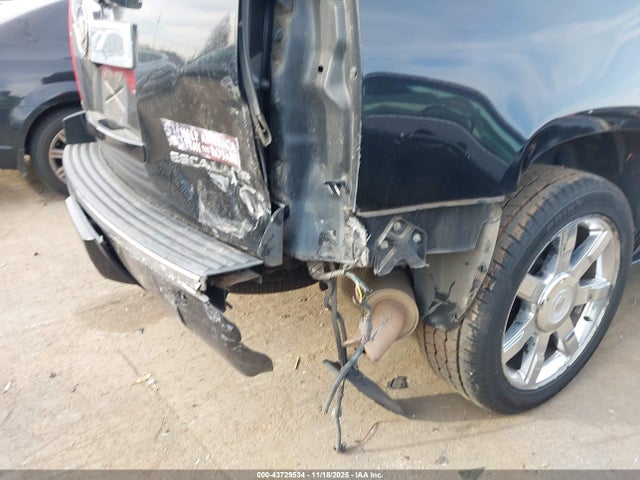 2010 CADILLAC ESCALADE 1GYUKCEF9AR291678 Photo 5