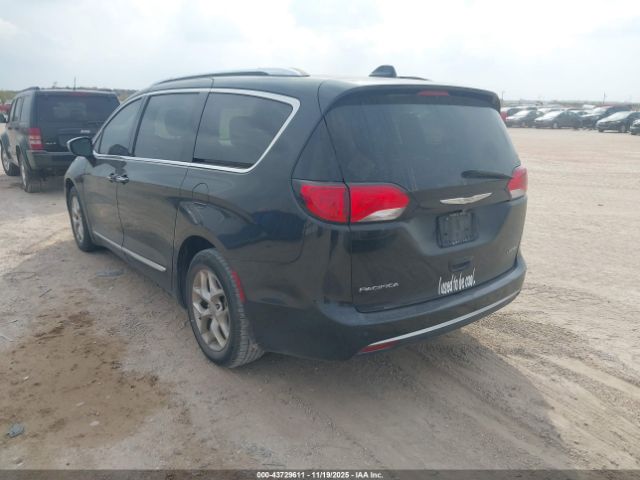 2017 CHRYSLER PACIFICA 2C4RC1GG3HR531363 Photo 2