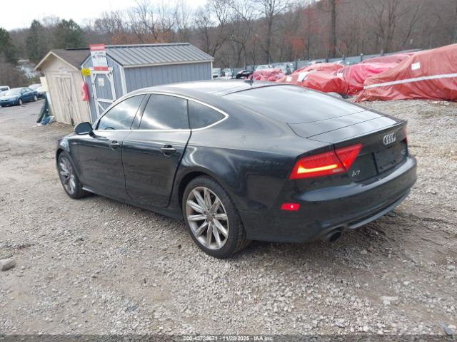 2012 AUDI A7 WAU3GAFC0CN172484 Photo 2