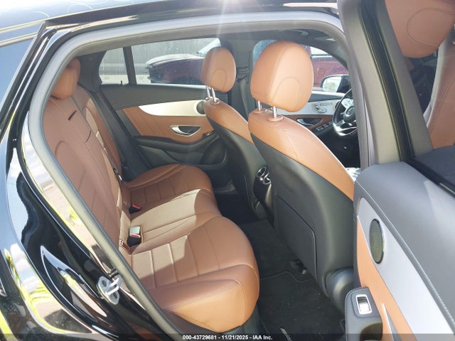 W1N0J8EB6NG041665 Mercedes-Benz Glc Glc 300