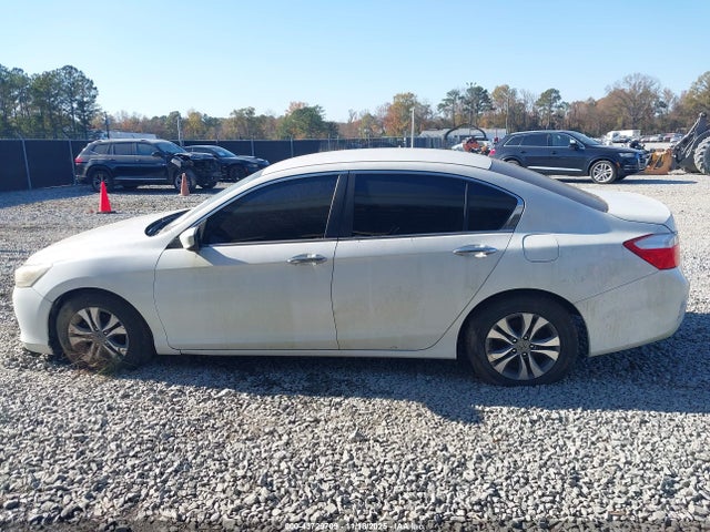 Продажа на аукционе авто 2015 Honda Accord Lx, vin: 1HGCR2F3XFA027002, номер лота: 43729709