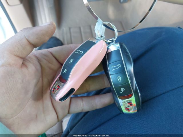 2013 PORSCHE CAYENNE WP1AB2A22DLA80043 Photo 10