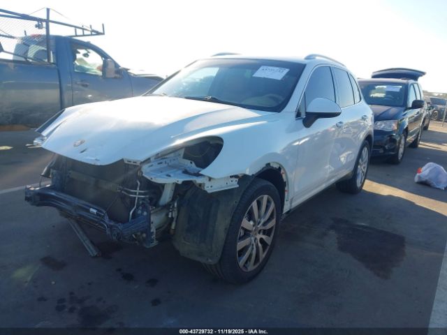 2013 PORSCHE CAYENNE WP1AB2A22DLA80043 Photo 1