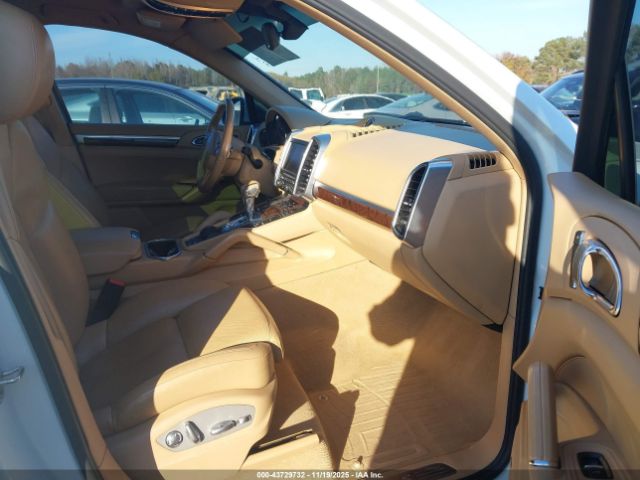 2013 PORSCHE CAYENNE WP1AB2A22DLA80043 Photo 4